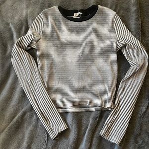 Women’s winter crop top